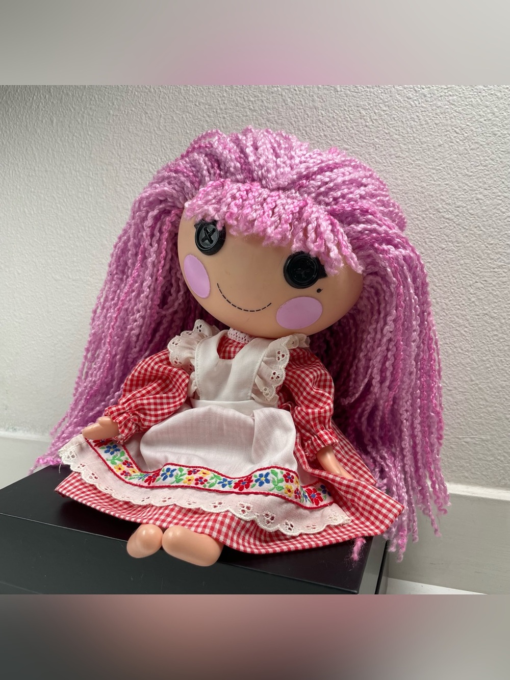 Lalaloopsy Loopy Hair Mittens Fluff N Stuff Doll with Vintage 1987 Effanbee Dres